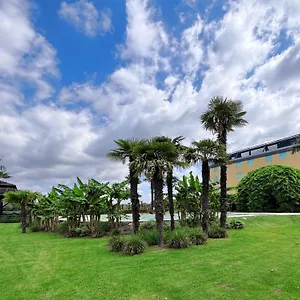 royal-garden-hotel.it-lombardy.com/