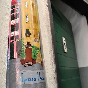 Ipazia House Apartamento